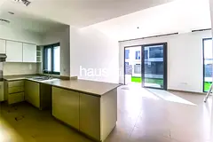 1st of May | Single Row | Landscaped