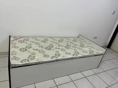 Executive Bed space Available in International city for kerala bachelors