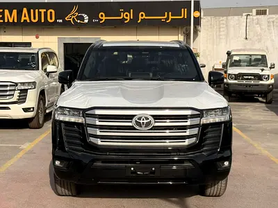 Toyota Land Cruiser GXR 2026, GCC Specs - Brand New!