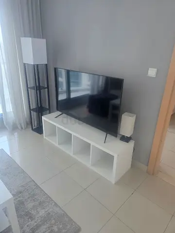 📺 Samsung Smart TV (50–55”) – Excellent Condition – Great Picture