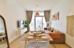 Funished 1Bed Spacious and high floor