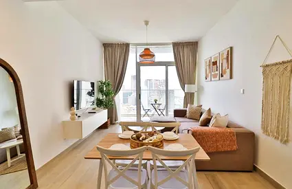 Funished 1Bed Spacious and high floor