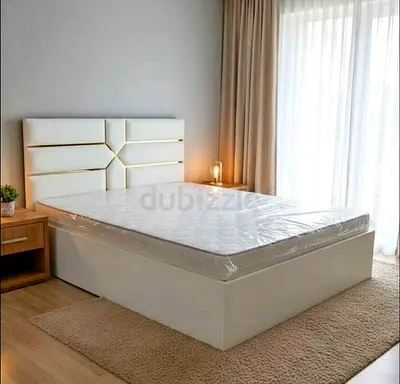 Queen size bed with metres