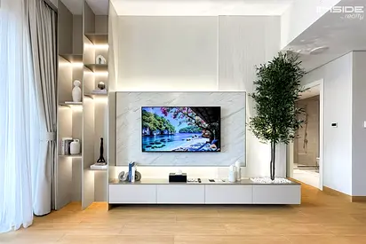 The Grove at Creek Beach Building 3 | Middle Floor