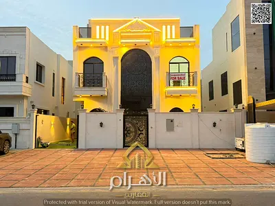 A fantastic opportunity to own a luxurious villa with a classic design and a full stone facade. Registration fees included, no annual maintenance fees