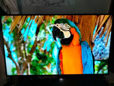 Led tv samsung 55 inch .  smart hotal tv