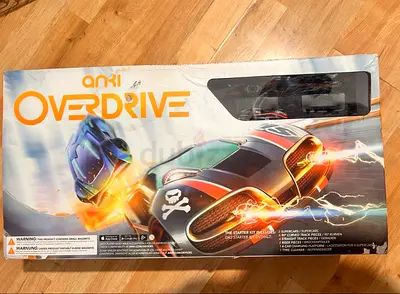 Anki Overdrive Starter Kit (Race Track Cars)