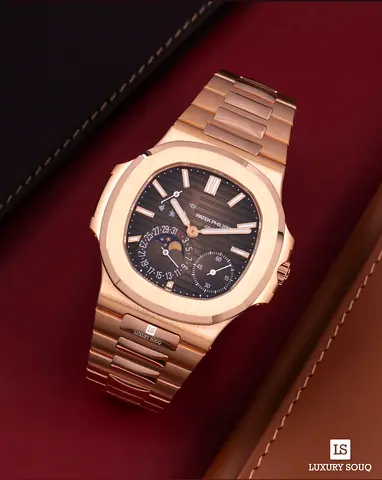 Patek Philippe Nautilus 5712/1R-001 watch in rose gold