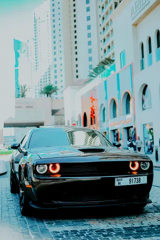 WELL MAINTAINED DODGE RT PLUS GCC SPEC FULLY MODIFIED KIT AND EXAUST ALSO