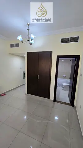 Studio apartment for annual rent, second occupant