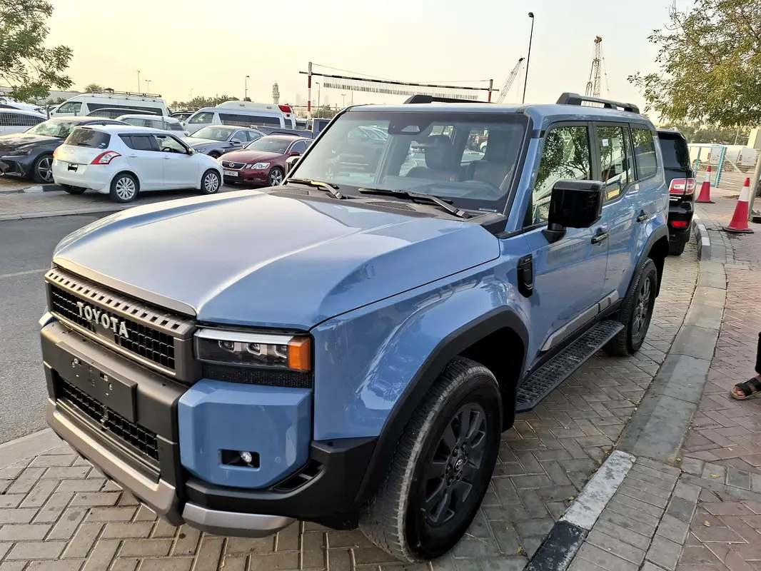 Toyota Prado 2026 — photo 1 of 19