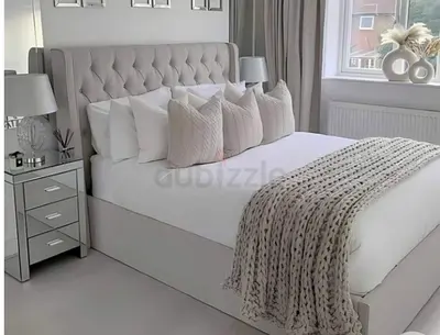 Light gray 190*200 king size Bed