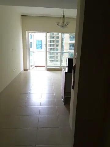 FOR SALE STUDIO FLAT TRAFALGAR TOWER