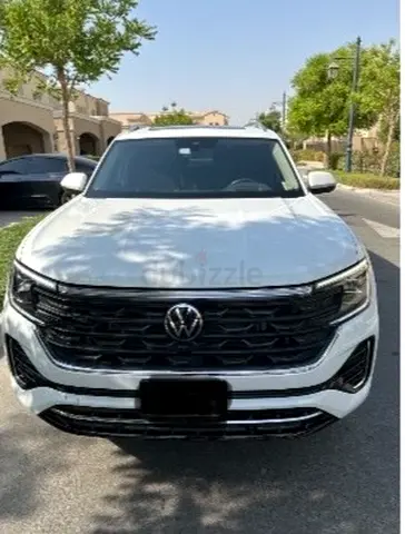 2024 Volkswagen Teramont R-Line - GCC Specs - Brand New!