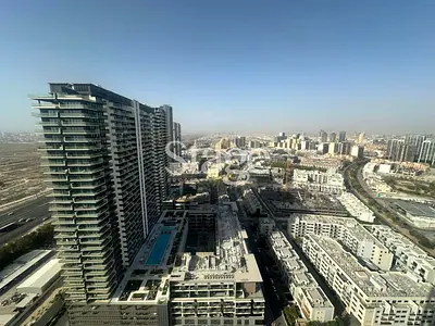 Fully Fitted Kitchen | Vacant | High Floor