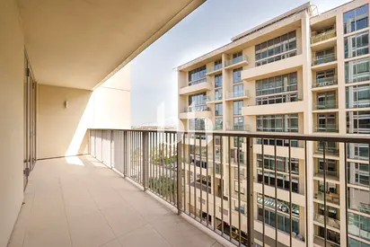 Partial Sea View | Available Now | Plus Study