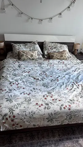 Bed set for Sale