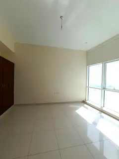 Three-bedroom apartment with lake view - For Rent 🏡📍 Corniche Al Khan @ Sharjah 📍 🛏️ T