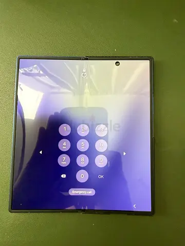 Galaxy z fold7 in good condition for TDRA 512