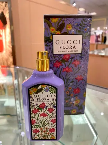 Gucci Flora Gorgeous Magnolia Eau de Parfum (Purple Bottle) - 100ml (with Box)