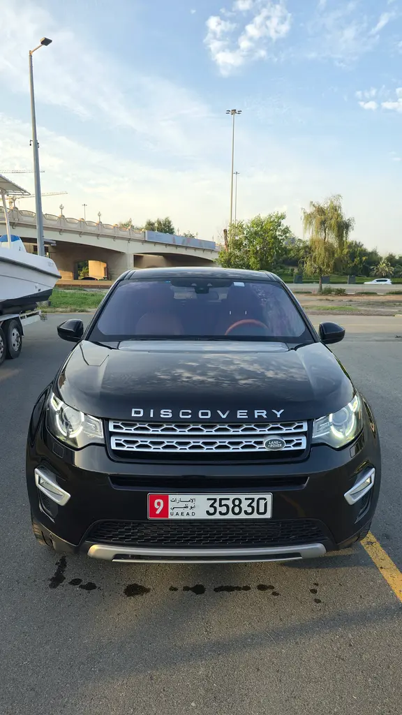 Land Rover Discovery Sport 2016 — photo 1 of 20
