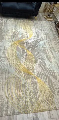 Turkish Carpet used less than 1 year  in excellent condition 2.5 x3.5