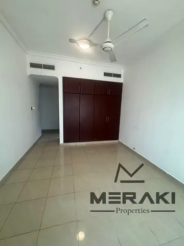 غرفتين وصاله مساحة كبيرة بسعر ممتاز