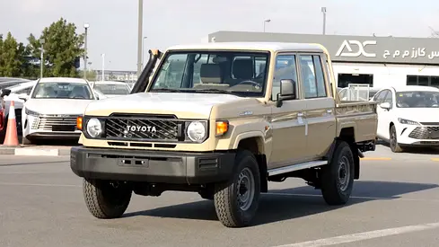 2026 Toyota Land Cruiser 70 Series LC79 40th Anniversary - GCC Specs - Brand New!