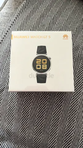 Huawei Watch GT brand new sealed (in box) - Classic round smartwatch