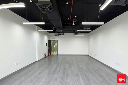 Canal View | Reserved Parking | Community Expert
