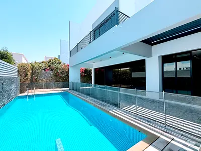 Private Pool | 5 Bed | Drivers and Maids Room