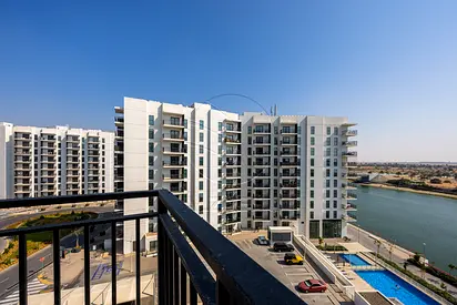 Partial Canal View | High Floor | VACANT