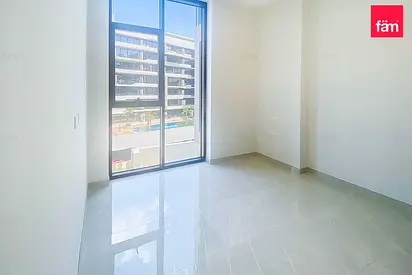 Brand New Equipped Spacious Modern With Open Space