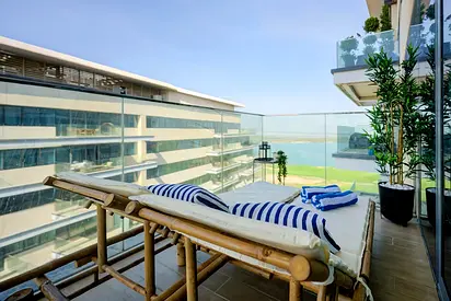 √ Luxe Decor | Nice Views | Up to 6 Payments √