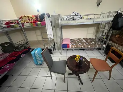 Bed Space in Karama Near Metro Burjuman Just 650 AED For Male