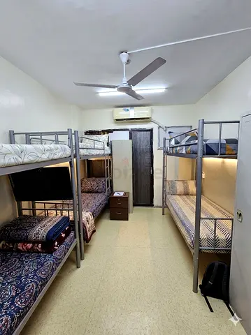 Executive Bed space available for Kerala or Karnataka Muslims bachelors.