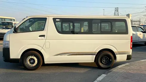 2026 Toyota HIACE 照片 3