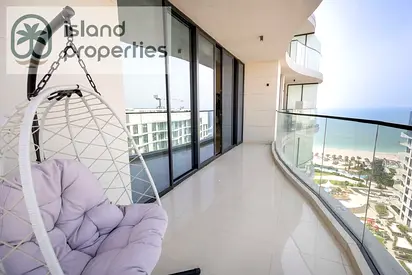 Panoramic Ocean View I Corner unit 1BR I Beachfront Living