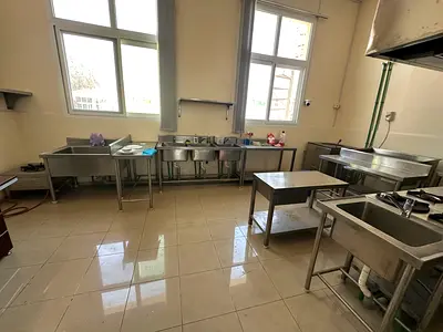 Commercial kitchen
