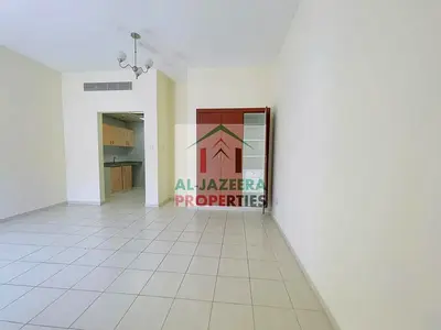 شقة استوديو | المجموعة الروسية V-16 | شرفة | إطلالة على المدينة