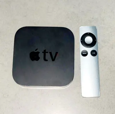Apple TV (2nd/3rd gen) with Siri Remote - Good Working Condition..... 350 Dhs