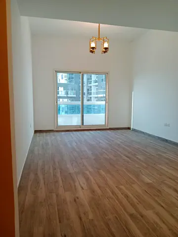 Vacant | 1 Bed | Car Park