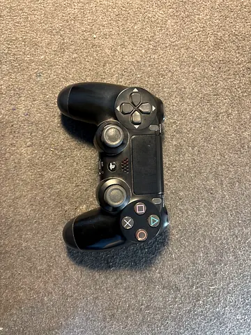 sony dualshock 4 controller (negotiable)