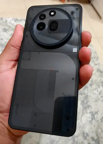 Nothing Phone (3a) Pro – Full Bundle