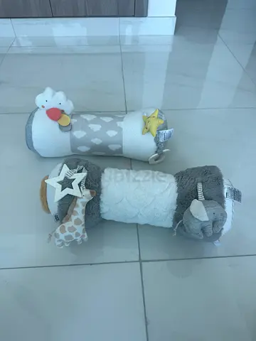 Mamas  Papas-Tummy time soft role pillows x 2