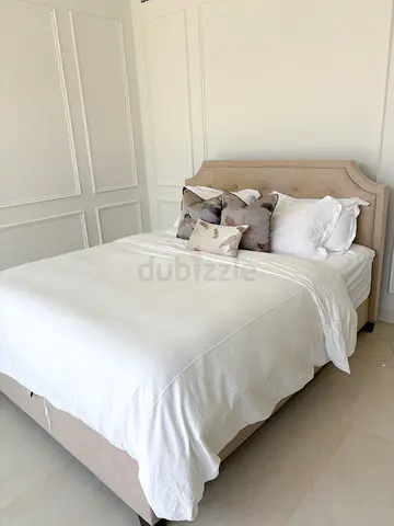 Queen Size Bed with Built-In Storage