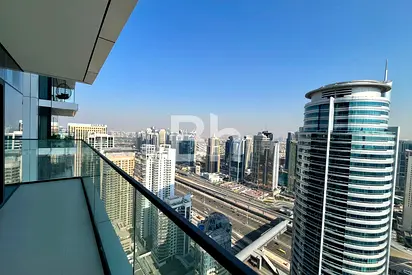 12 cheques | Furnished | Exclusive| Vacant