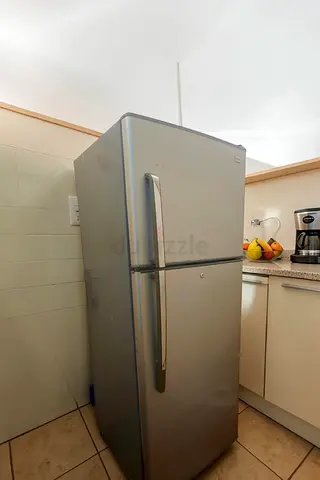 Urgent Sale – Haier Double Door Refrigerator Haier double door refrigerator in good working conditio