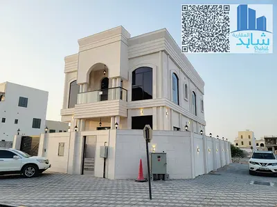 Independent villa, 4 Rooms, with a luxurious Family Design | spacious spaces and complete privacy in Al Helio 2