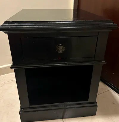 Pottery barn nightstand